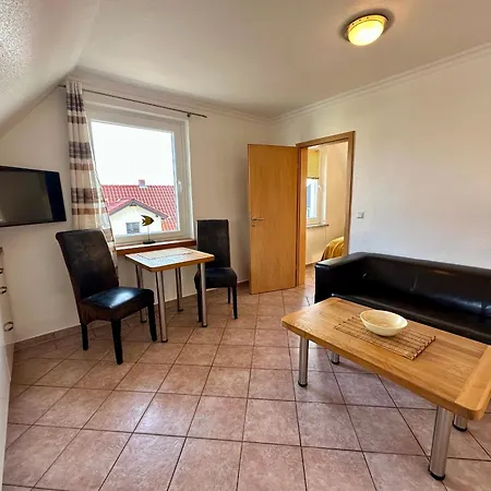 아파트 In 1 - Seeseite *