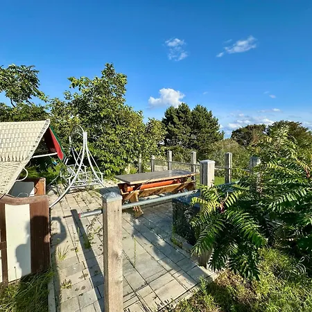 In 1 - Seeseite Klein Zicker